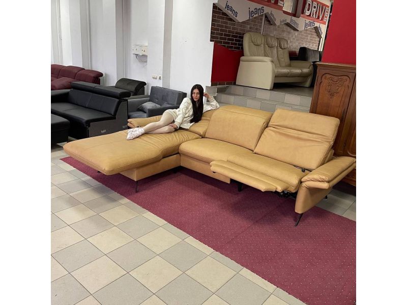 Новий кутовий диван-реклайнер Німеччина